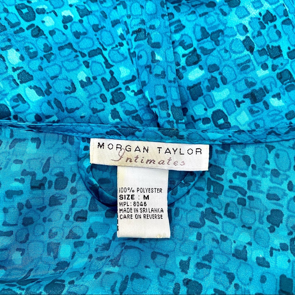 VTG Morgan Taylor Intimates Robe - Picture 8 of 9